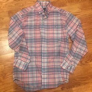 Men’s Vinyard Vines shirt